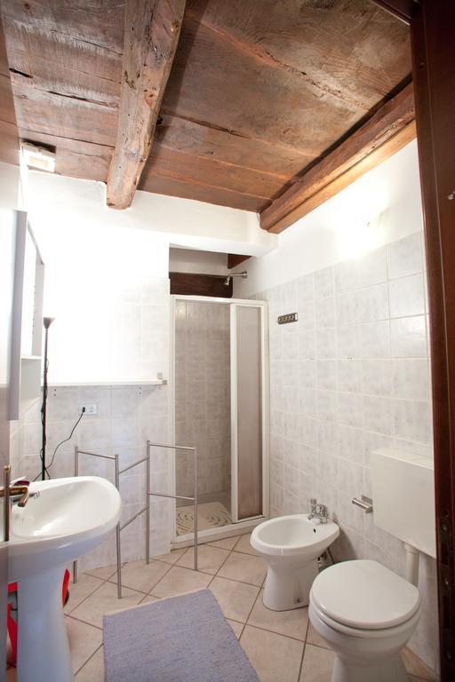 -Ortaflats- Appartamenti Imbarcadero & Palazzotto Orta San Giulio Szoba fotó