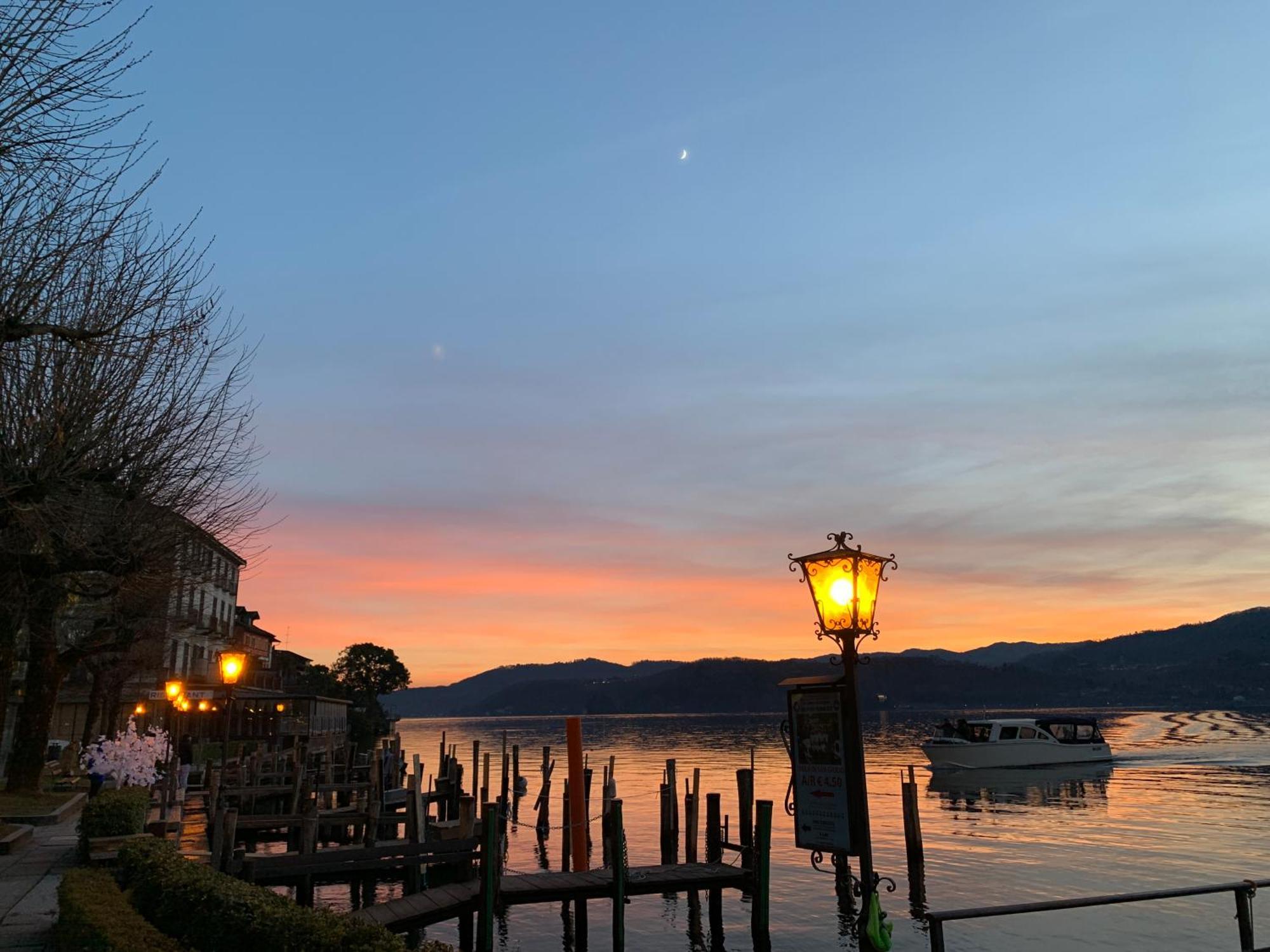 -Ortaflats- Appartamenti Imbarcadero & Palazzotto Orta San Giulio Kültér fotó