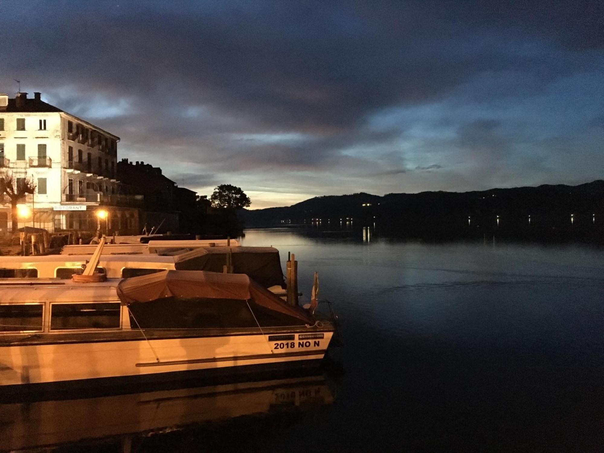 -Ortaflats- Appartamenti Imbarcadero & Palazzotto Orta San Giulio Kültér fotó
