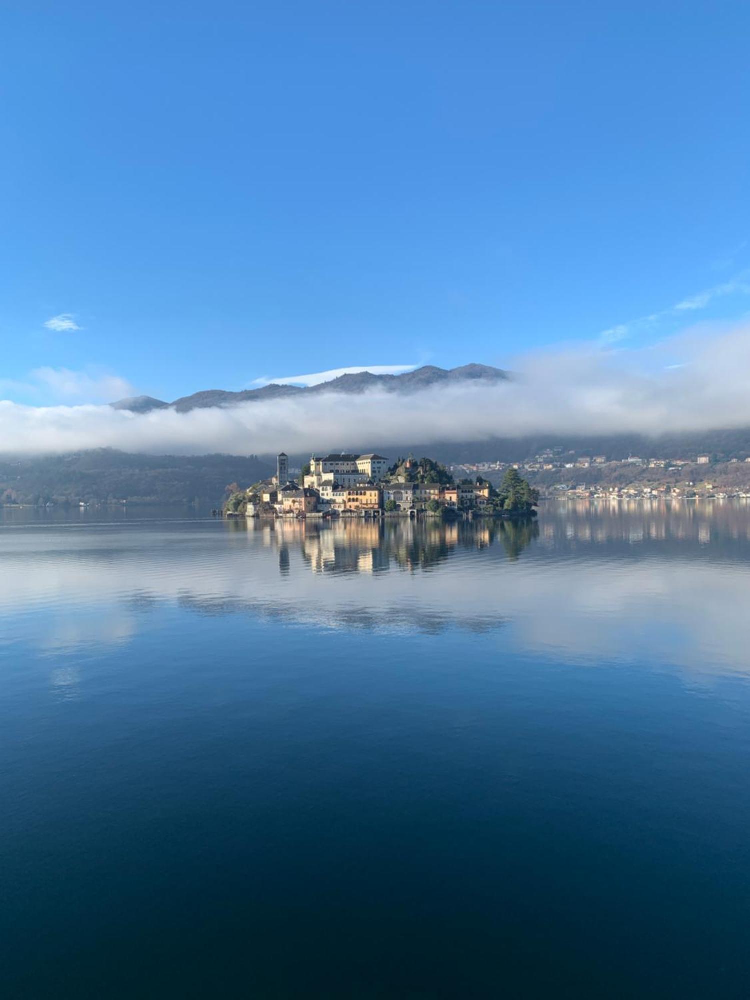 -Ortaflats- Appartamenti Imbarcadero & Palazzotto Orta San Giulio Kültér fotó