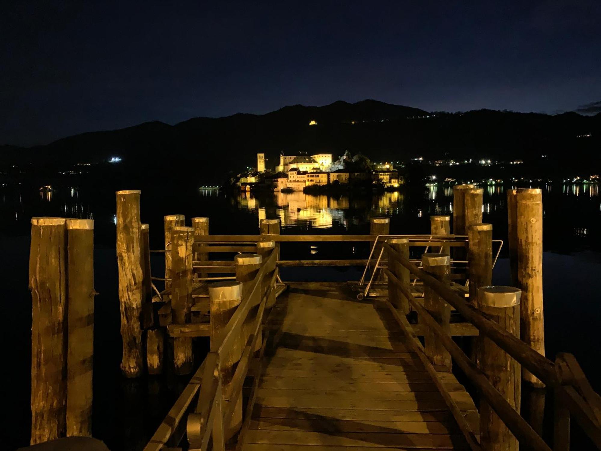 -Ortaflats- Appartamenti Imbarcadero & Palazzotto Orta San Giulio Kültér fotó