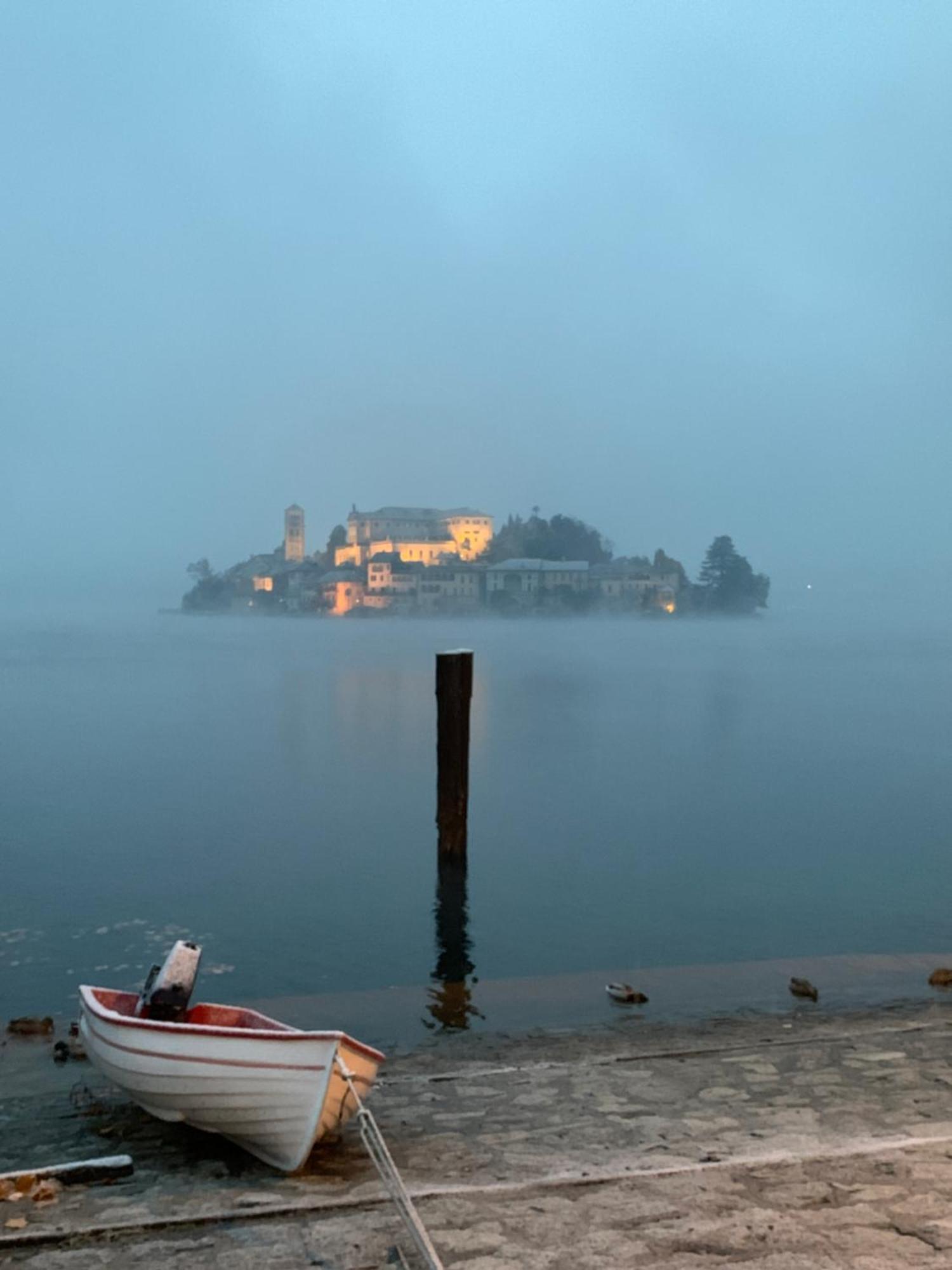 -Ortaflats- Appartamenti Imbarcadero & Palazzotto Orta San Giulio Kültér fotó